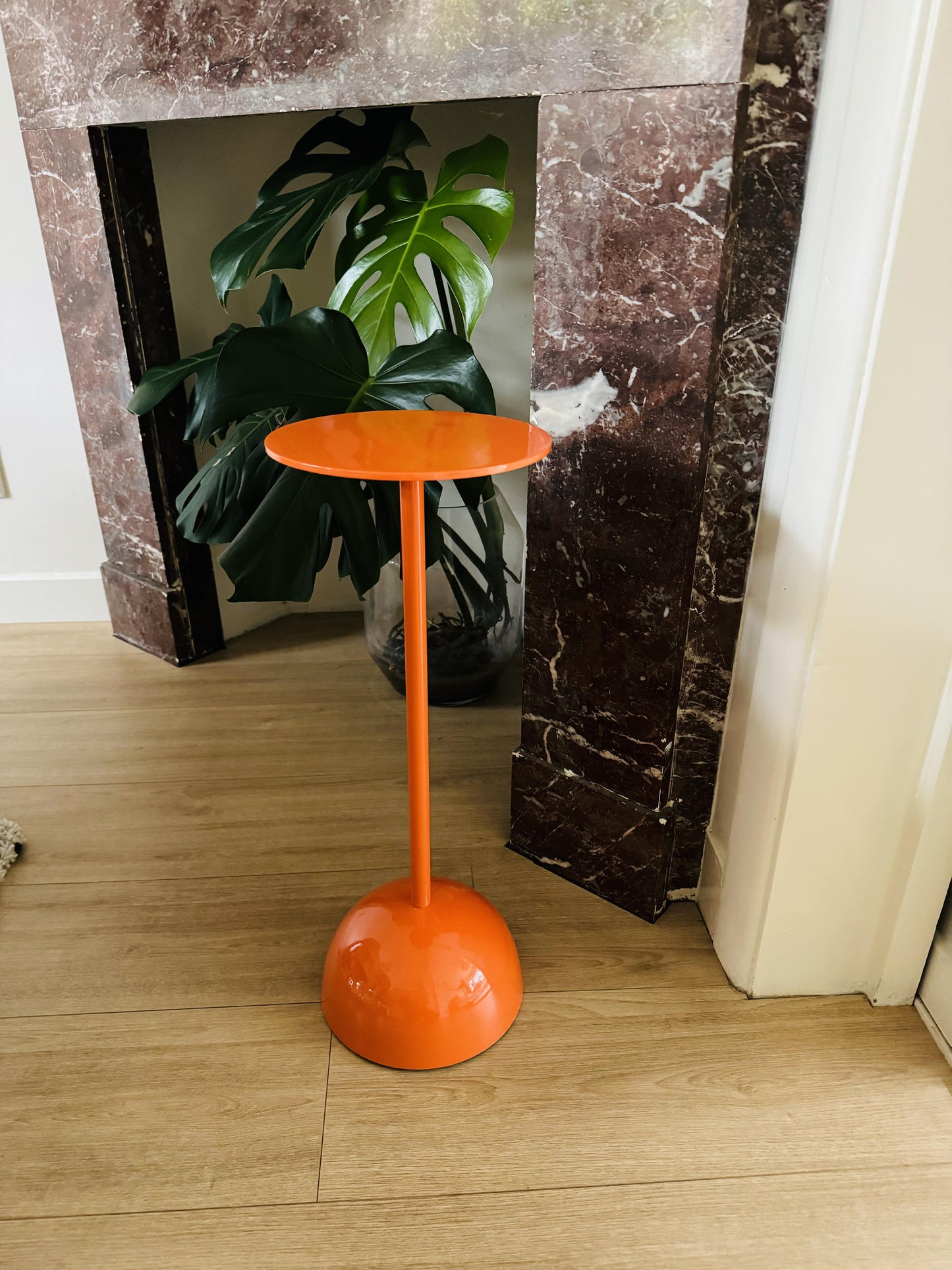 LINDA X UNC BIJZETTAFEL