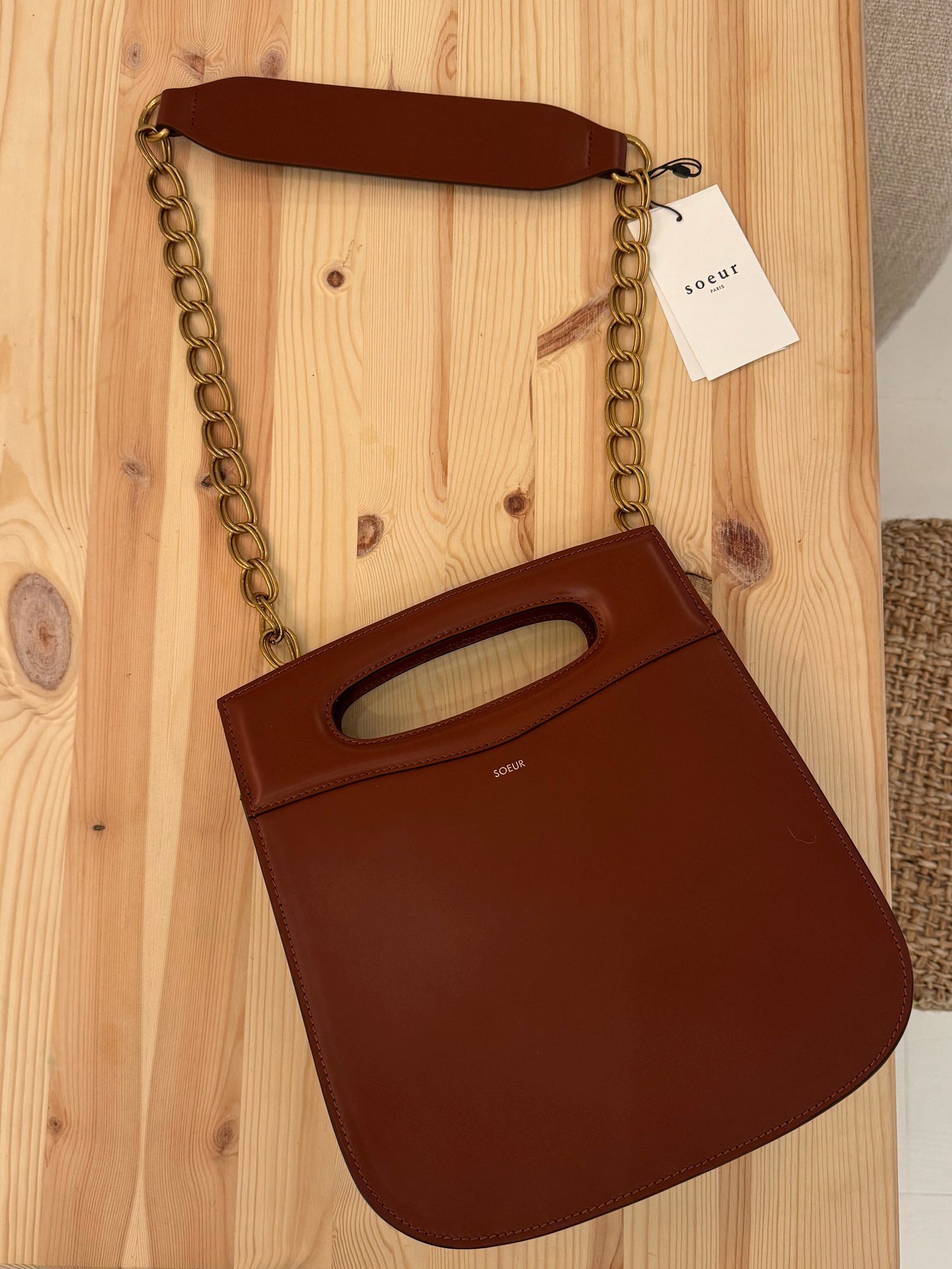 SOEUR TAS CHERI